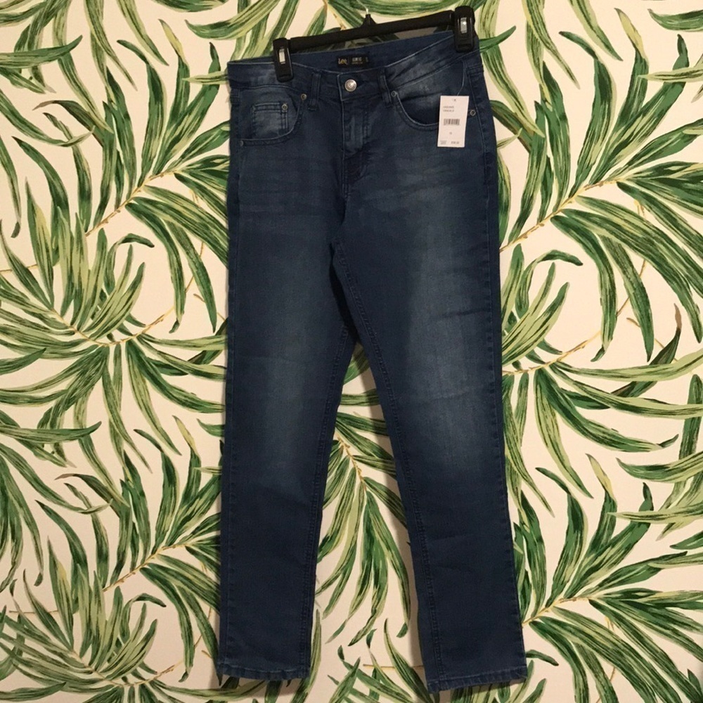 NWT Lee Boy’s Jeans Slim Fit Tapered Leg Size 16 Regular